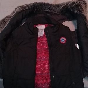 Aeropostale women's vest with fur vest